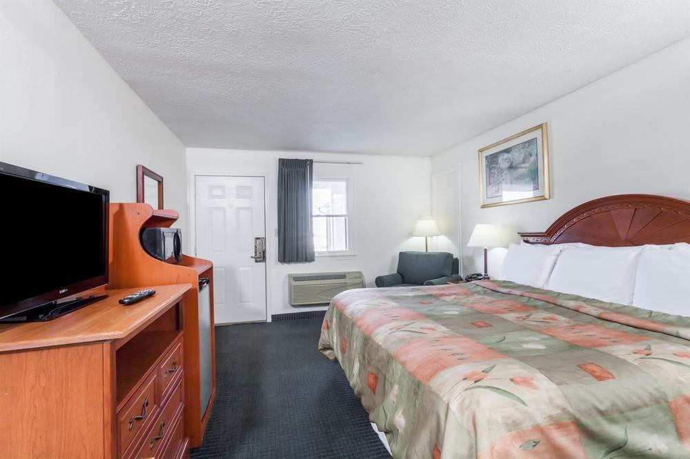 Rodeway Inn Cadiz Kültér fotó