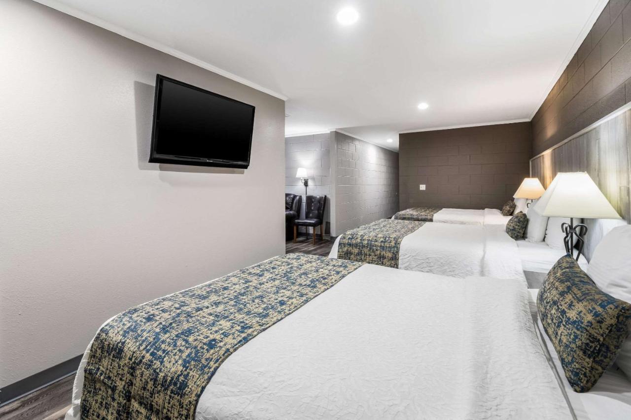 Rodeway Inn Cadiz Kültér fotó